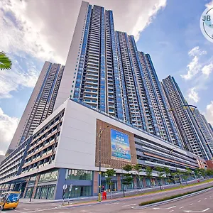  Apartment R&f Princess Cove By Rr Jbcity